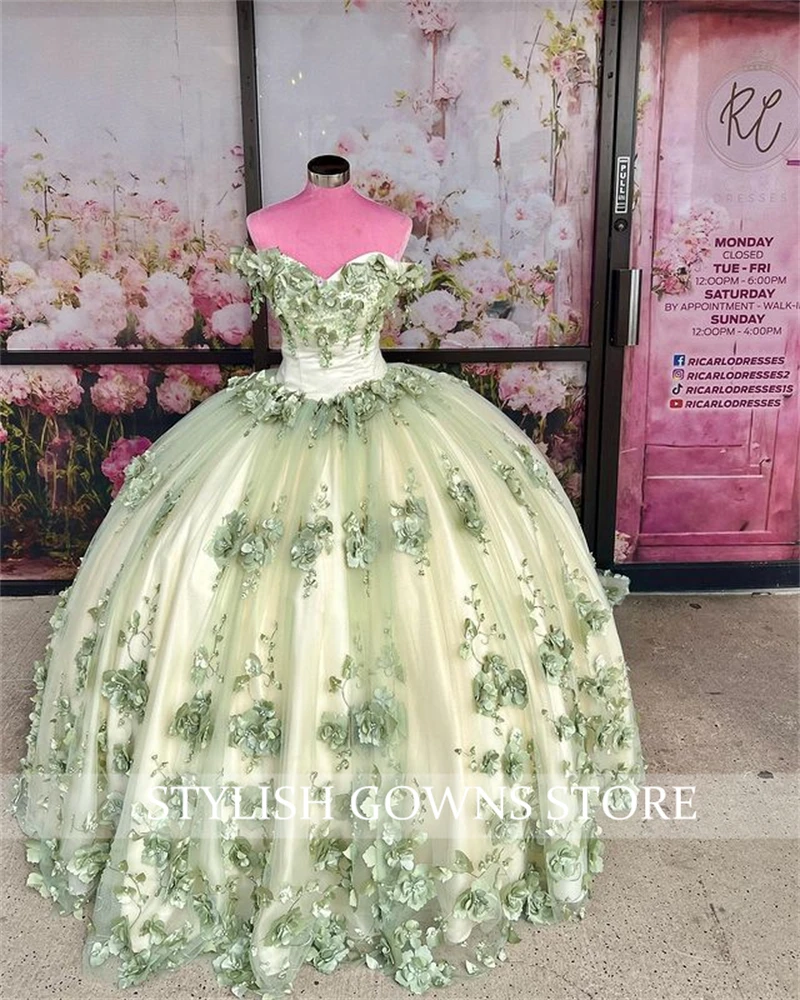 Light Green Off The Shoulder Ball Gown Quinceanera Dress For Girls Bead Birthday Party Gowns 3D Flowers Prom Dresses Customized