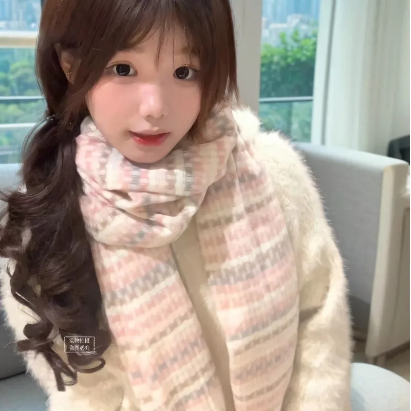 وشاح نسائي منقوش باللون الرمادي الداكن، على الطراز الكوري لخريف وشتاء سميك ودافئ، ملابس برقبة متعددة الاستخدامات في الغلاف الجوي #1