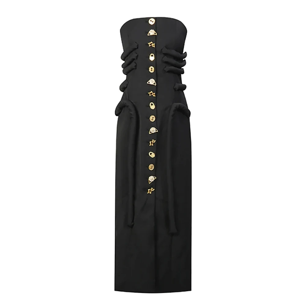 Seksowna i ekskluzywna sukienka bez ramiączek na jesień i zimę 2025, nowa sukienka z metalowymi guzikami, trójwymiarowe łączenia, podkreślająca figurę.