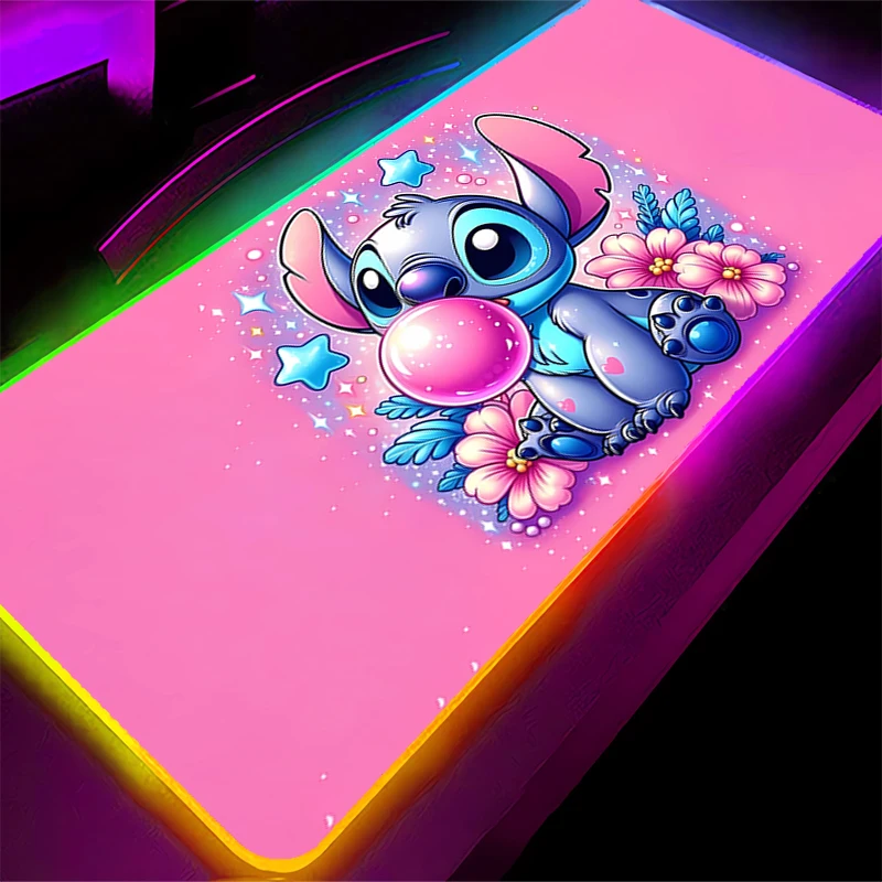 Alfombrilla de ratón RGB con retroiluminación Snoopy, borde de bloqueo XXL grande, accesorios para juegos de ordenador, alfombrilla LED para teclado, alfombrilla de escritorio