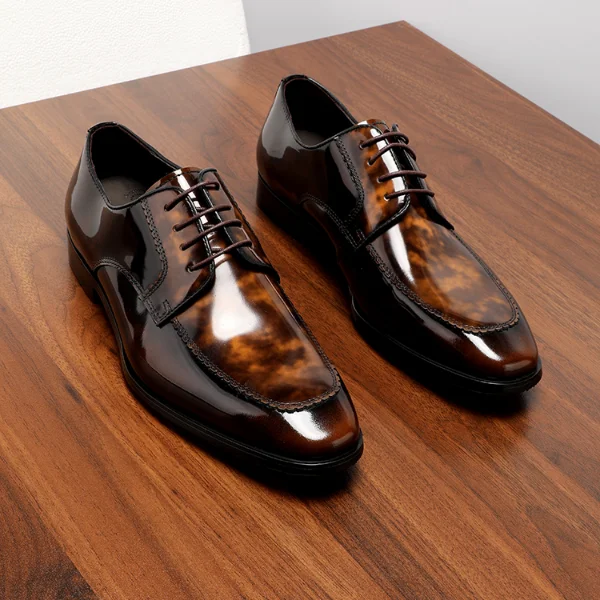 

New High-end Business Formal Men's Shoes, Calfskin Glossy Lace-up Polished Fashionable Handmade Leather Shoes Men