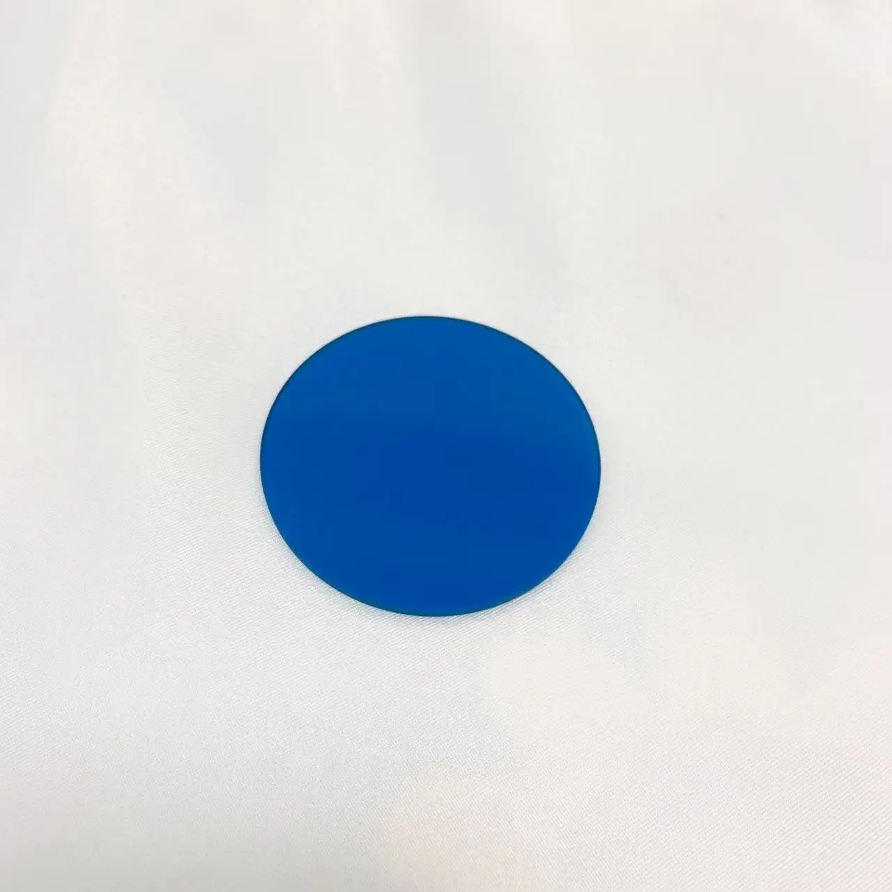 ขนาดเส้นผ่านศูนย์กลาง55มม.300nm To 600nm Low Pass 700nm ~ 1000nm อินฟราเรด IR Cut Filter QB23 BG7 Blue แก้ว