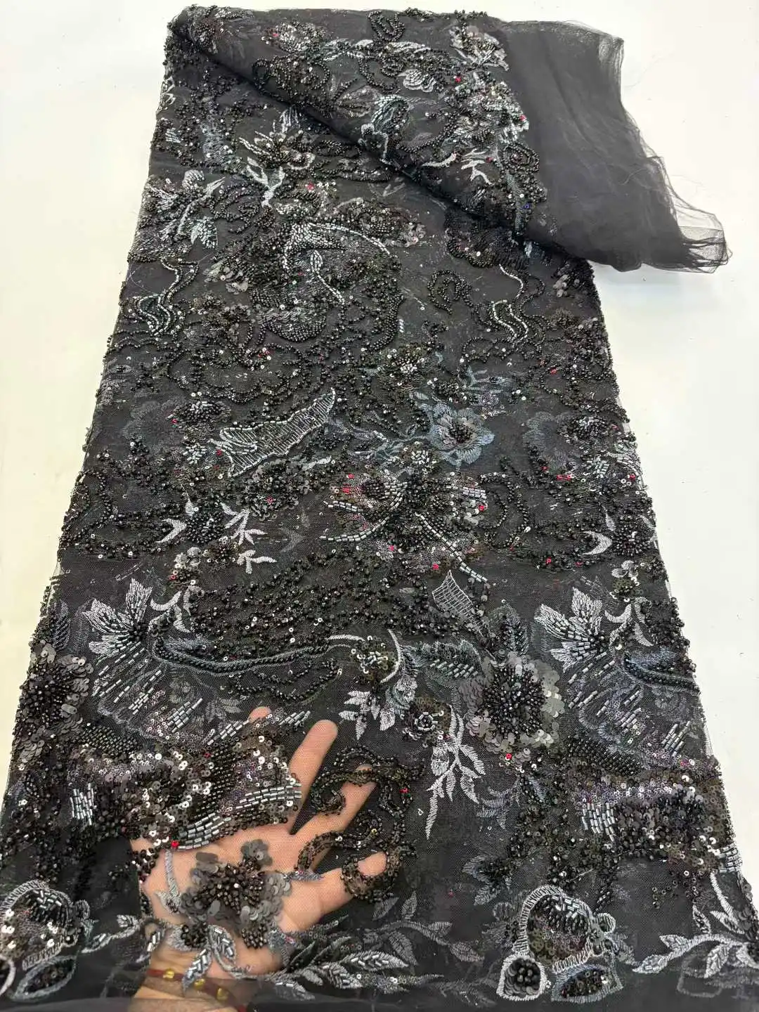 Latest African Nigerian Mesh Lace Fabric With Beaded Sequins 2025 High Quality French Nigeria Lace Dress for Women Party Wedding