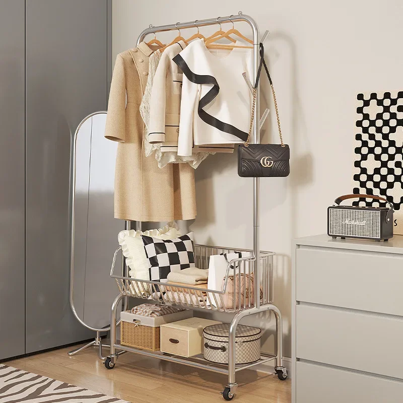 floor-to-ceiling movable hanging rack, master bedroom hanging bag storage rack, clothing store, display rack, coat rack.