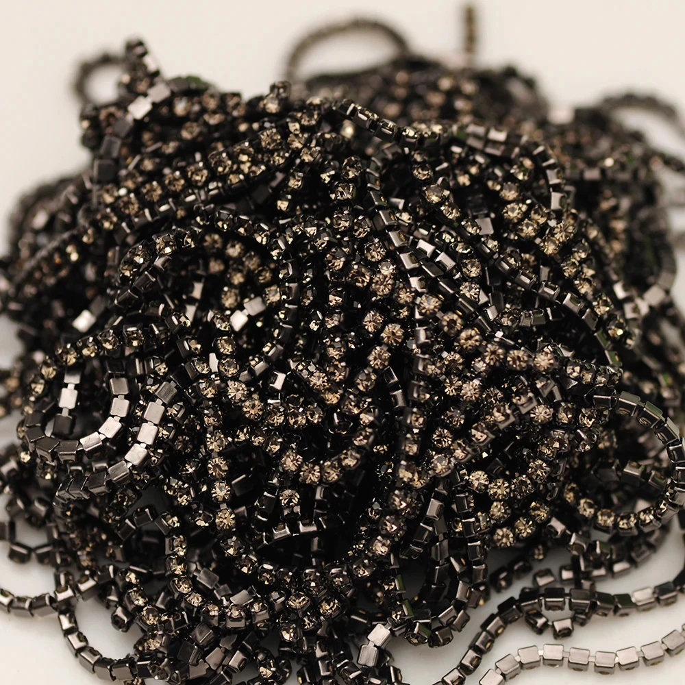 10m Goldboden Glitzer-Glas-Kristall-Strass-Kette zum Aufnähen für DIY-Schmuck, Näharbeiten und Bekleidungszubehör – Detail 20