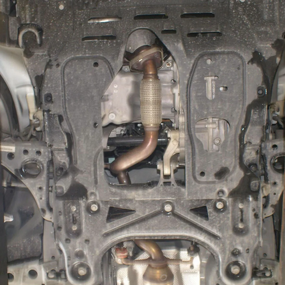 高品質ブラックアンダーエンジンガードマッドガードボードスプラッシュシールドマッドフェンダープレートパネルシボレートラックス2014-2018 1.4T用