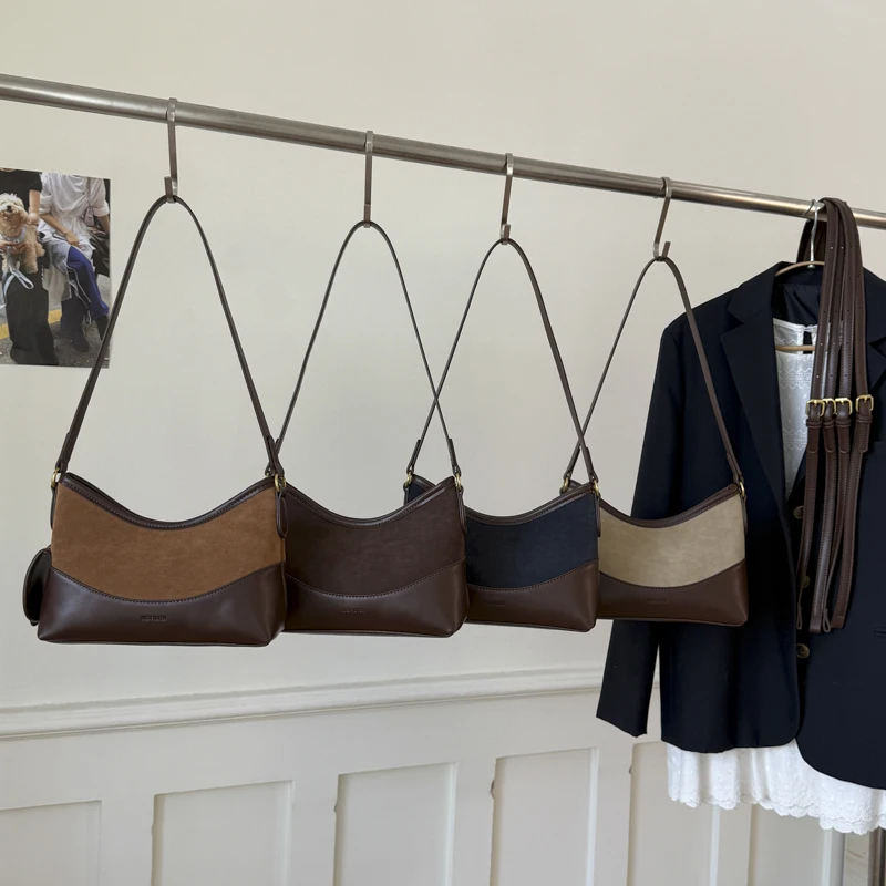 

Легкие роскошные сумки-бродяги из искусственной и искусственной замши для женщин, 2024, высококачественные одинаковые модные популярные сумки через плечо