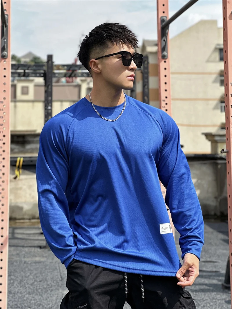 Men long sleeved T-shirt Crew neck stretch fitness suit Gym Running Training Bodybuilding T-shirt men clothing Bottoming shirt