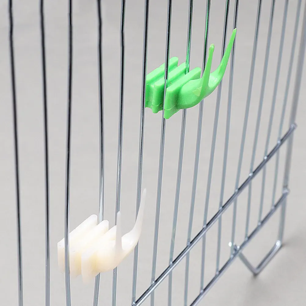 

50pcs Bird Cage Fruit Fork Small White Parrot Vegetable Feeder Accessories Long Term Use Practical Design Easy Fix Simple