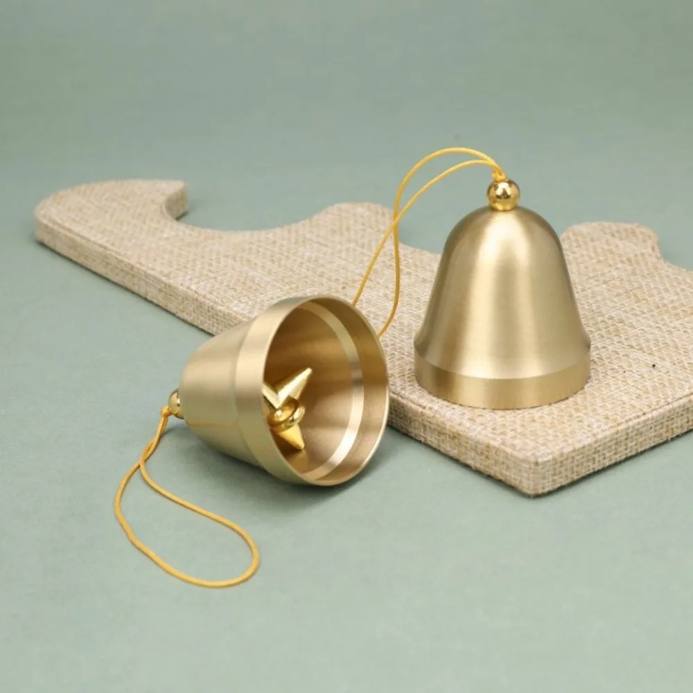Mini 4cm Metal Wind Chimes Hanging Jingle Ornament Jingle Bells DIY Metal Christmas Bell Home Decor