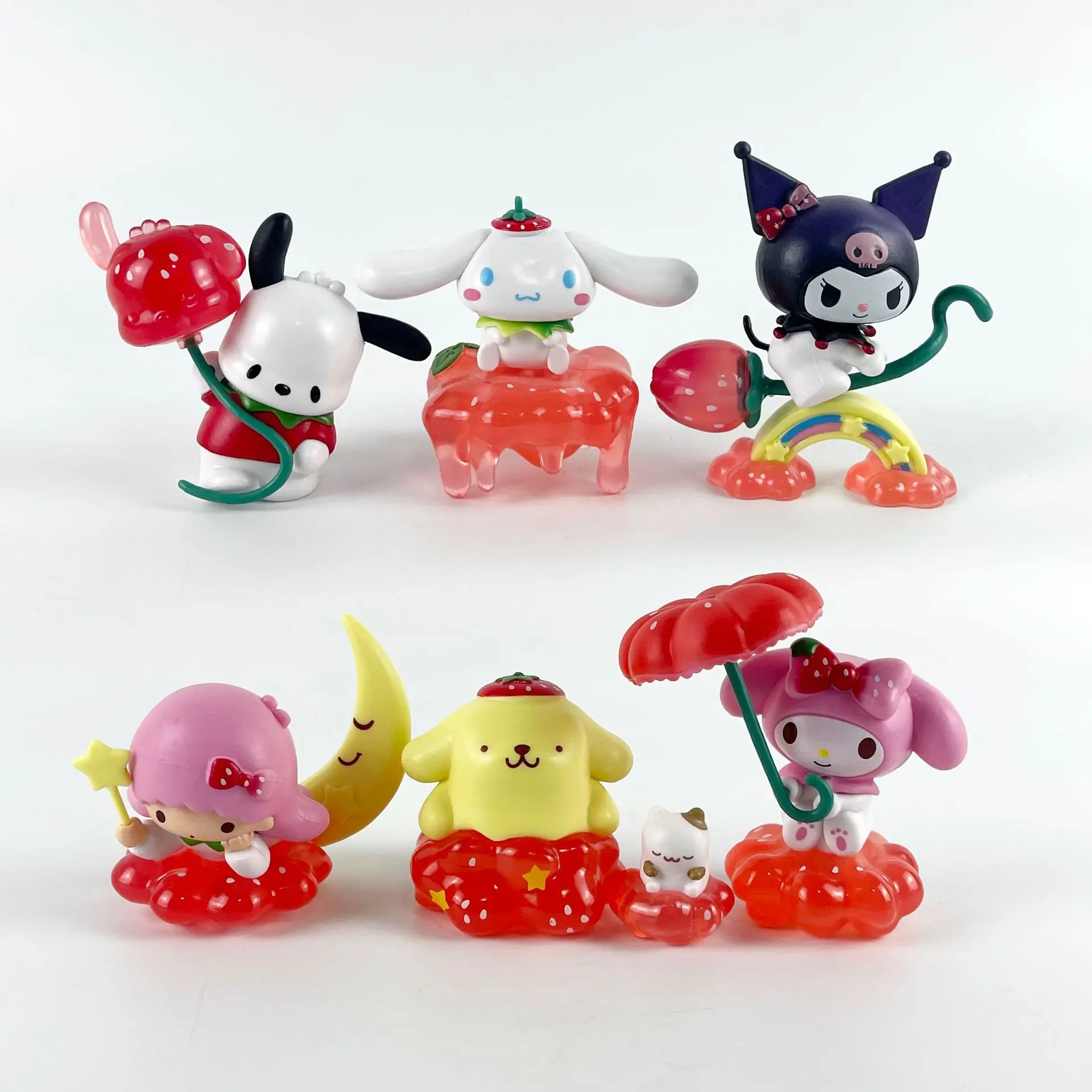 

6-8 шт./набор, фигурки Sanrio с изображением клубники и домов, Kuromi Pacha Dog, корица, красота, загадка, подарок на день рождения, торт