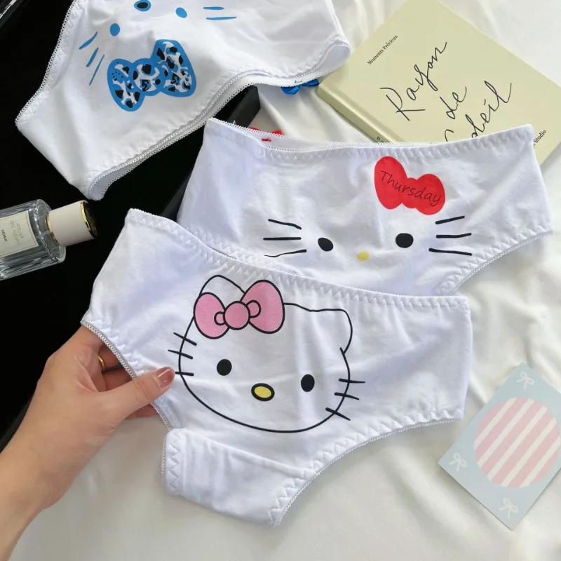 سراويل داخلية ناعمة كرتونية من سانريو هالو كيتي كاواي للفتيات سراويل داخلية ناعمة قابلة للتنفس ومريحة على شكل مثلث ملابس داخلية وسروال داخلي