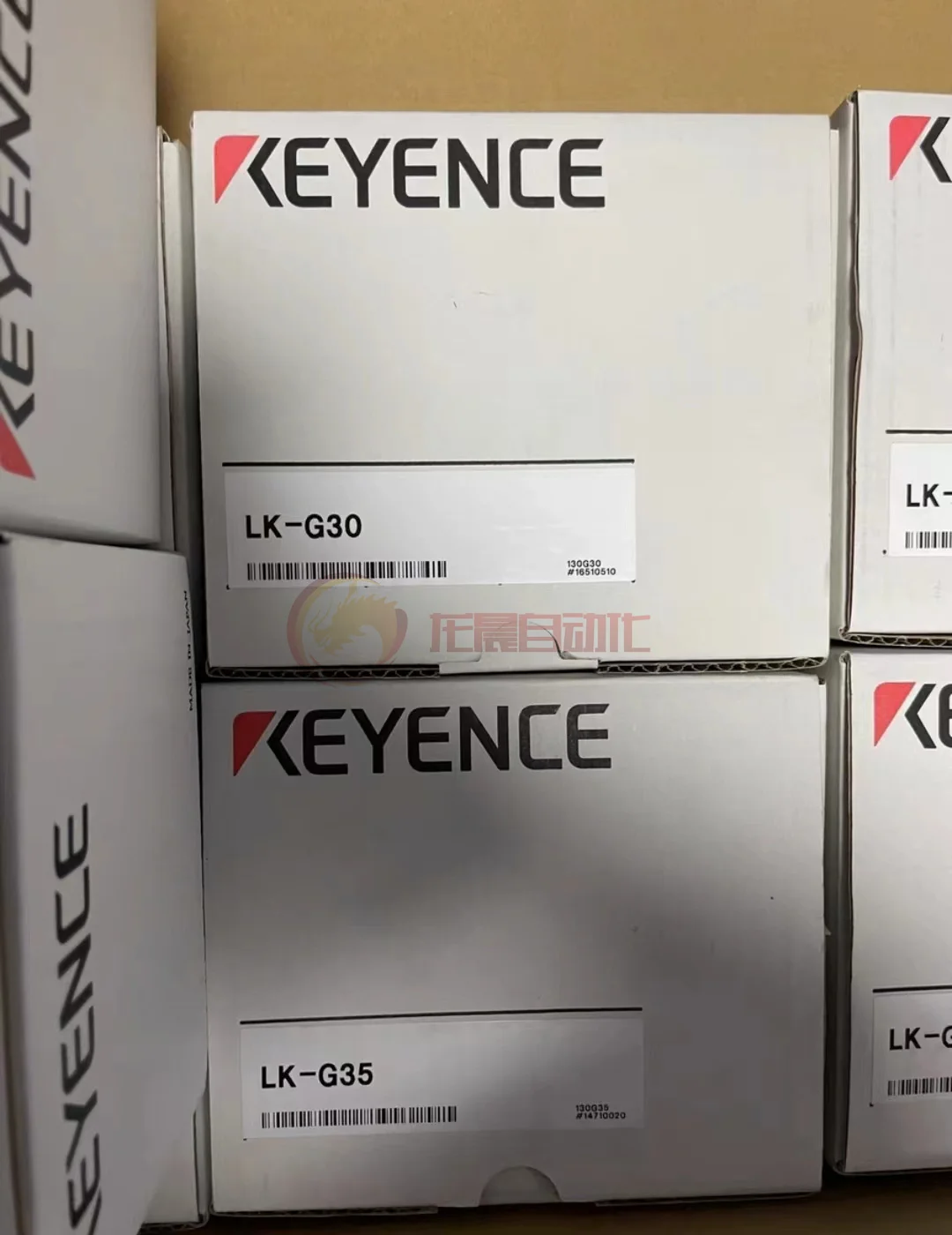 LK-G35 Sensor pergeseran Laser CCD berkecepatan tinggi berakurasi tinggi