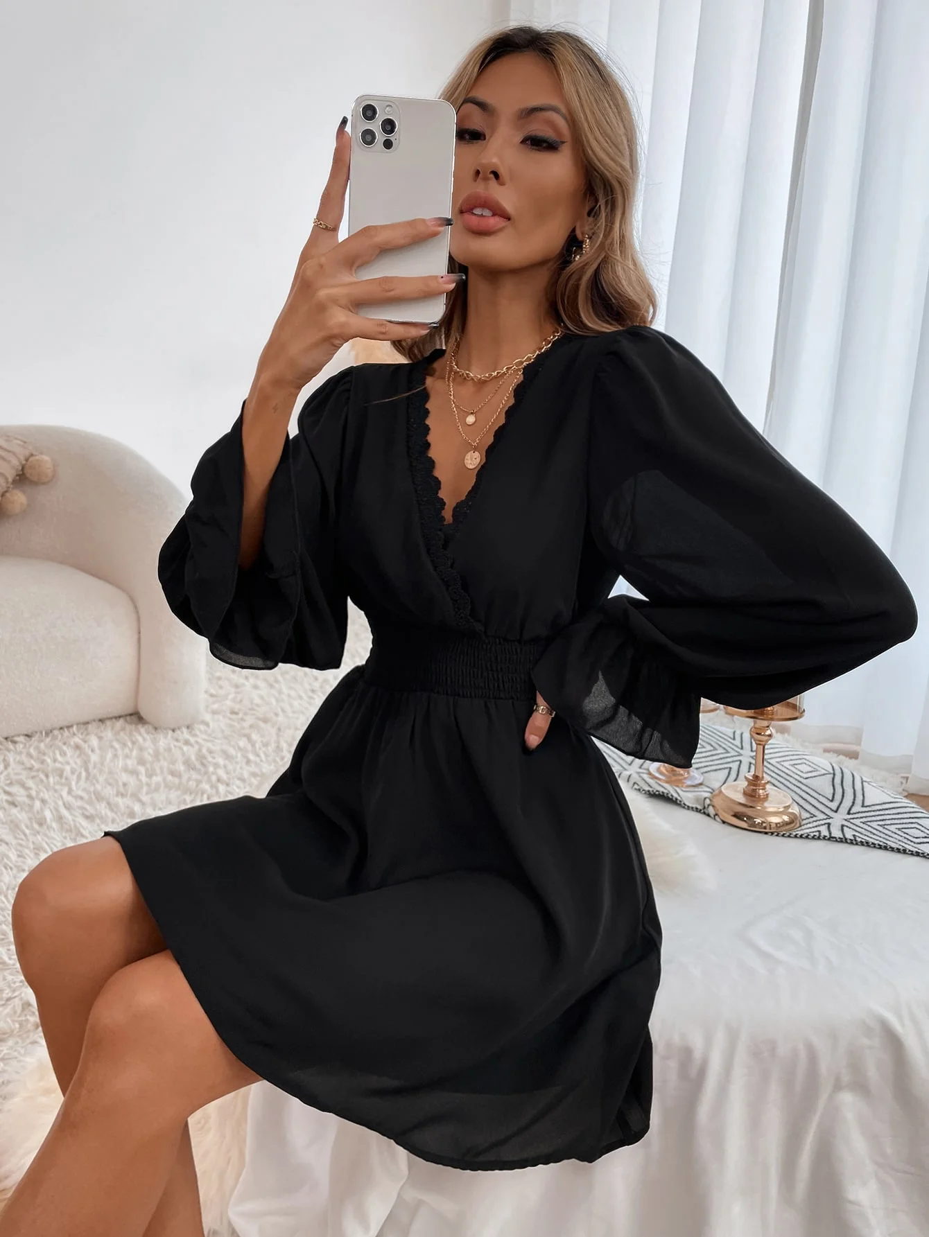 Spring And Summer Dresses Ladies Fashion Soild Black Color  Long Sleeve Dress Casual V Neck High Waisted Chiffon Short Dresses