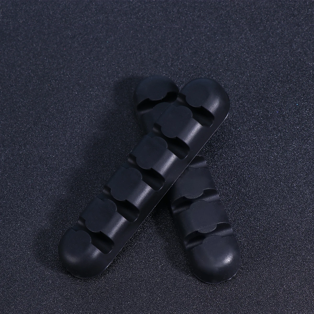 

2 pcs Silicone Cable Clips Adhesive Cord Organizer Wall Mount Plug Holders For Charging Cables Usb Power Cords Home Office Black