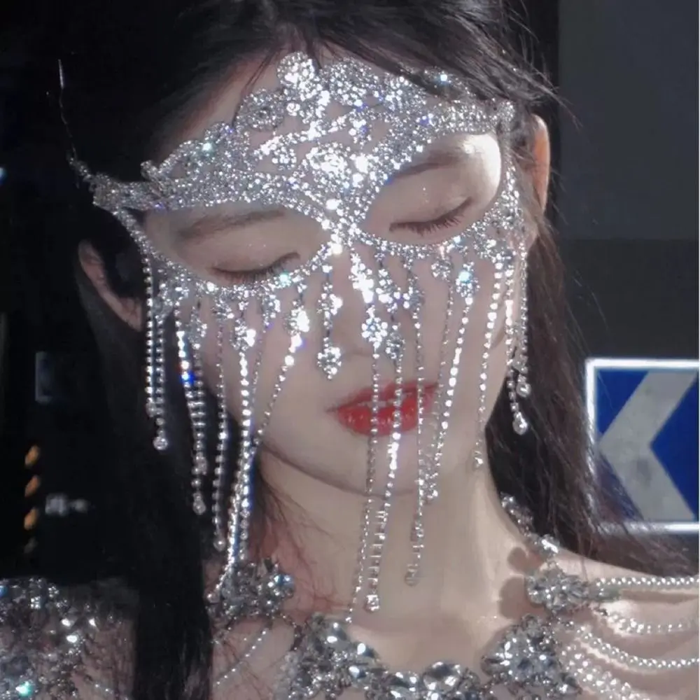 

Creative Veil Rhinestone Mask Full Face Tassel Masquerade Mask Face Chain Masquerade Jewelry Facial Jewelry Accessories Party