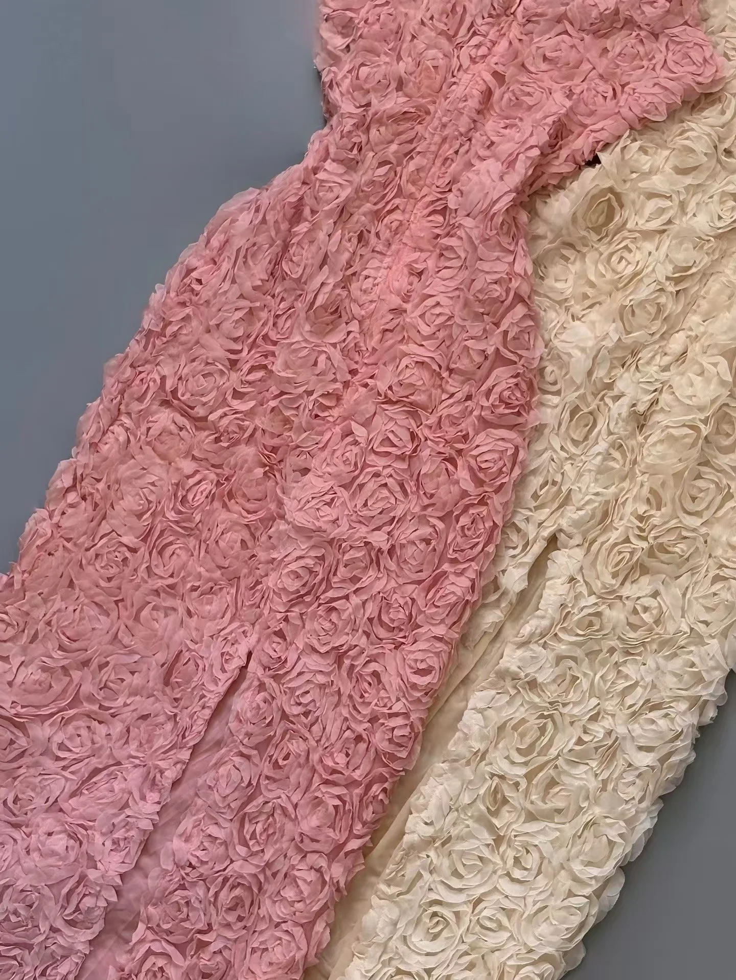 2026年夏のフォーマルな場向けドレス エレガントな3Dフラワーマキシイブニングドレス セクシーな結婚式のゲストパーティードレス 女性用