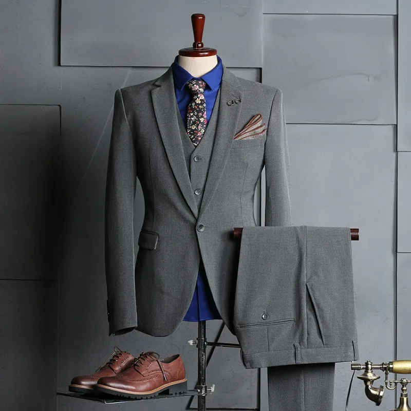 

KIDWHXR Men Suit Outfit Turn Down Collar Single-breasted Blazer Male V-neck Vest Straight-leg Pant Man Wedding 3-piece Set