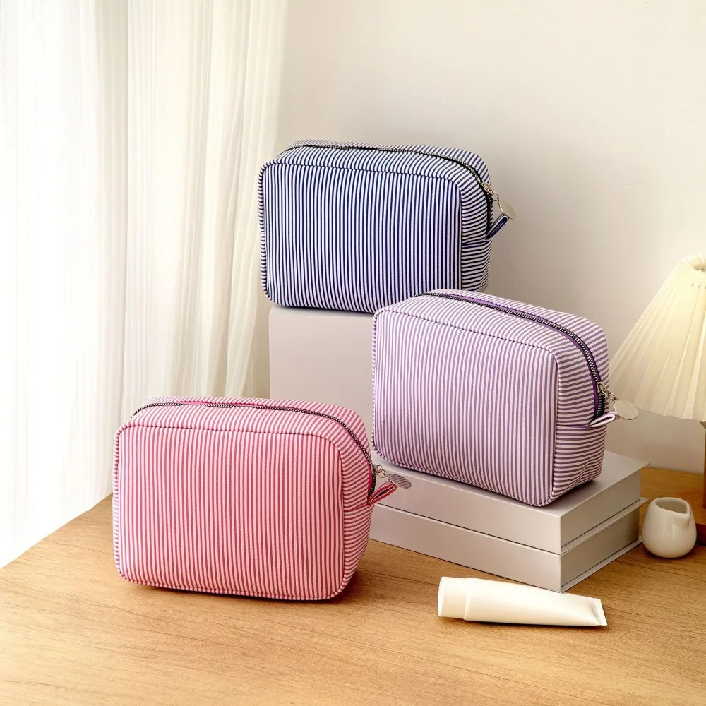 Stripe Cosmetic Bag for Women Small Travel Makeup Storage Organizer Portable Striped Ladies Toiletry Pouch Makeup Case