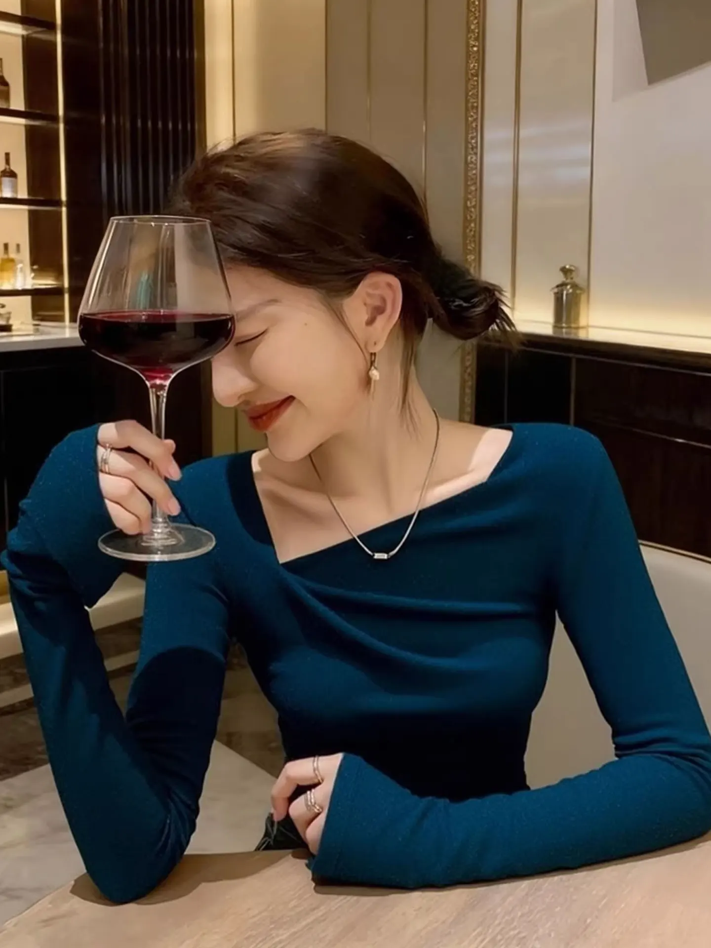 

Женская футболка Ele Pure Color с длинным рукавом, приталенная, базовая, в корейском стиле, для повседневной носки, весна 2026, высококачественная модная модель