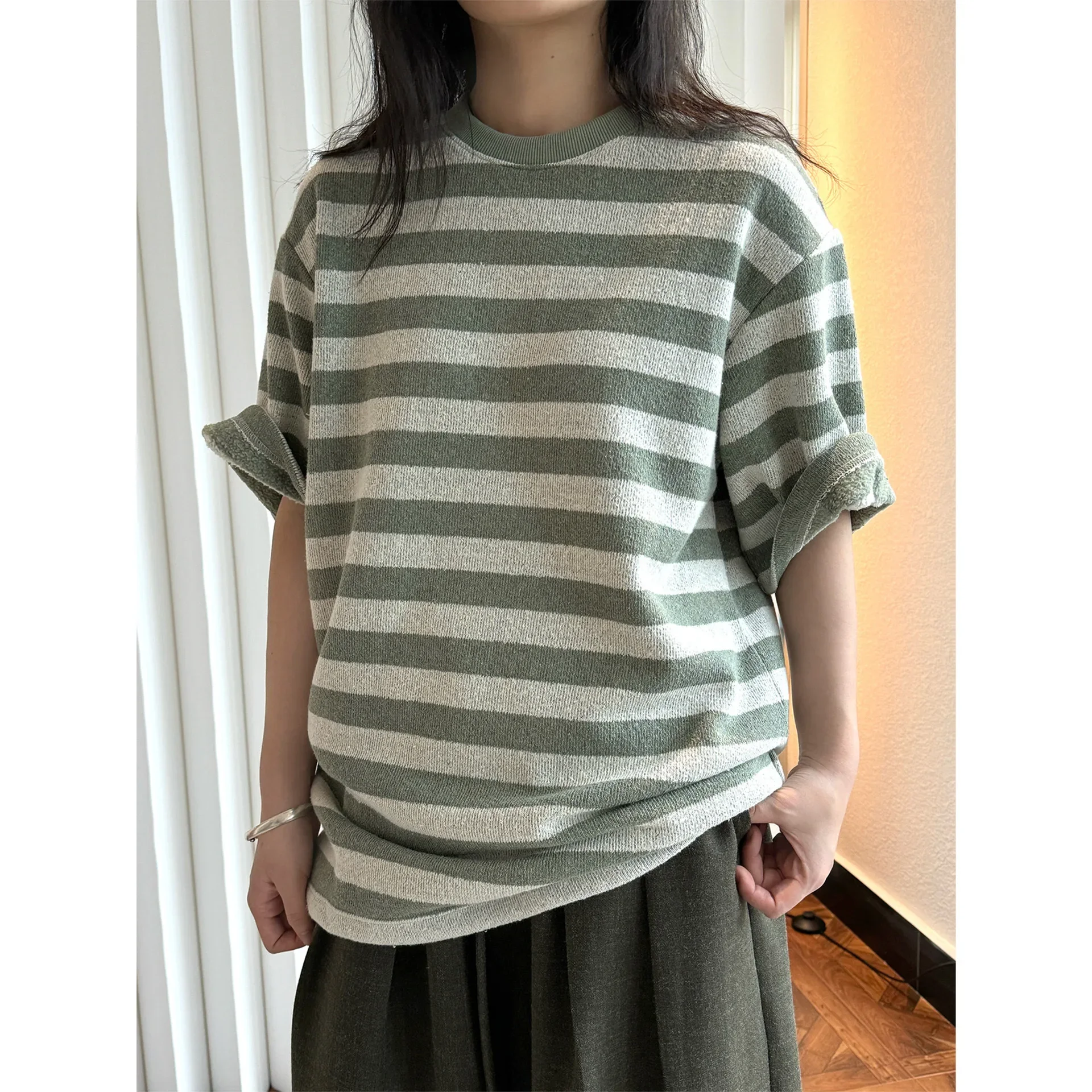 

LangMao Spring Green Striped Short Sleeved T-shirt Casual Silhouette Top For Women