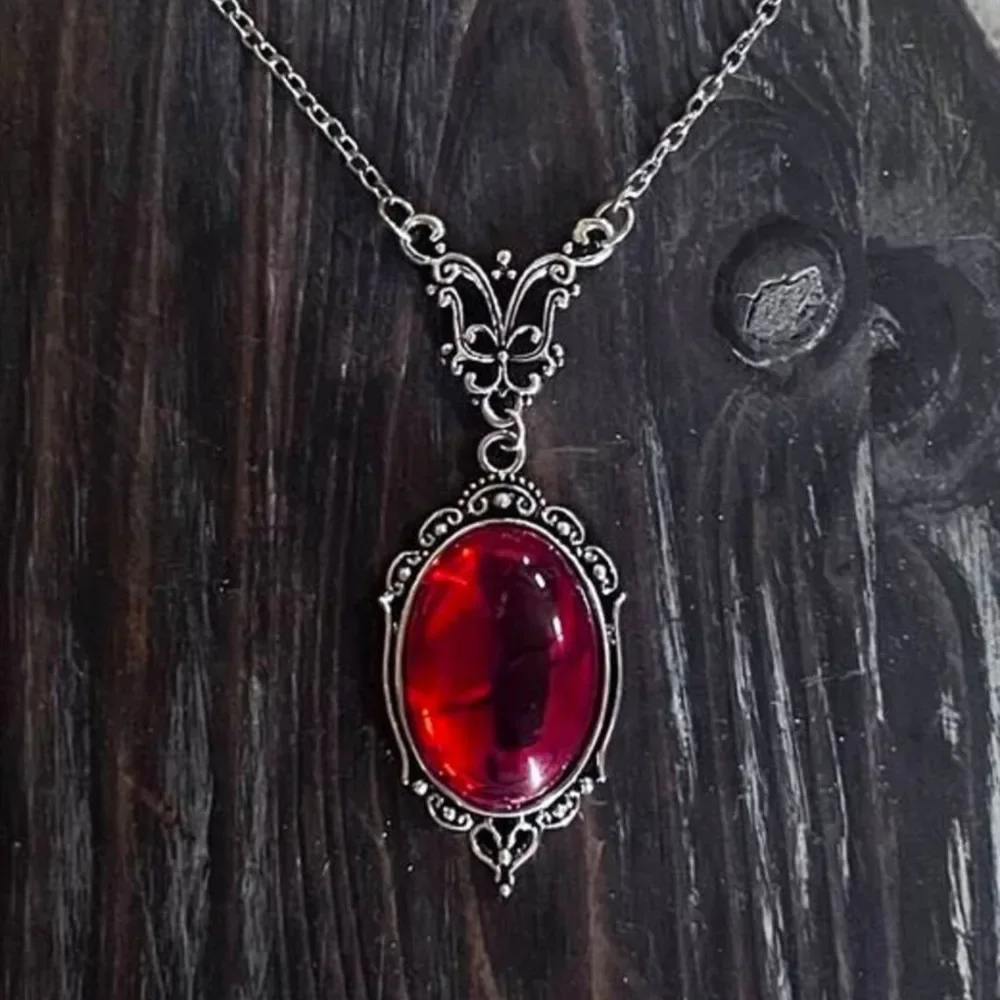Gothic Retro Blood-red Black Stone Oval Glass Pendant Necklace for Women Hallowmas Witch Victorian Dark Academia Jewelry Gift