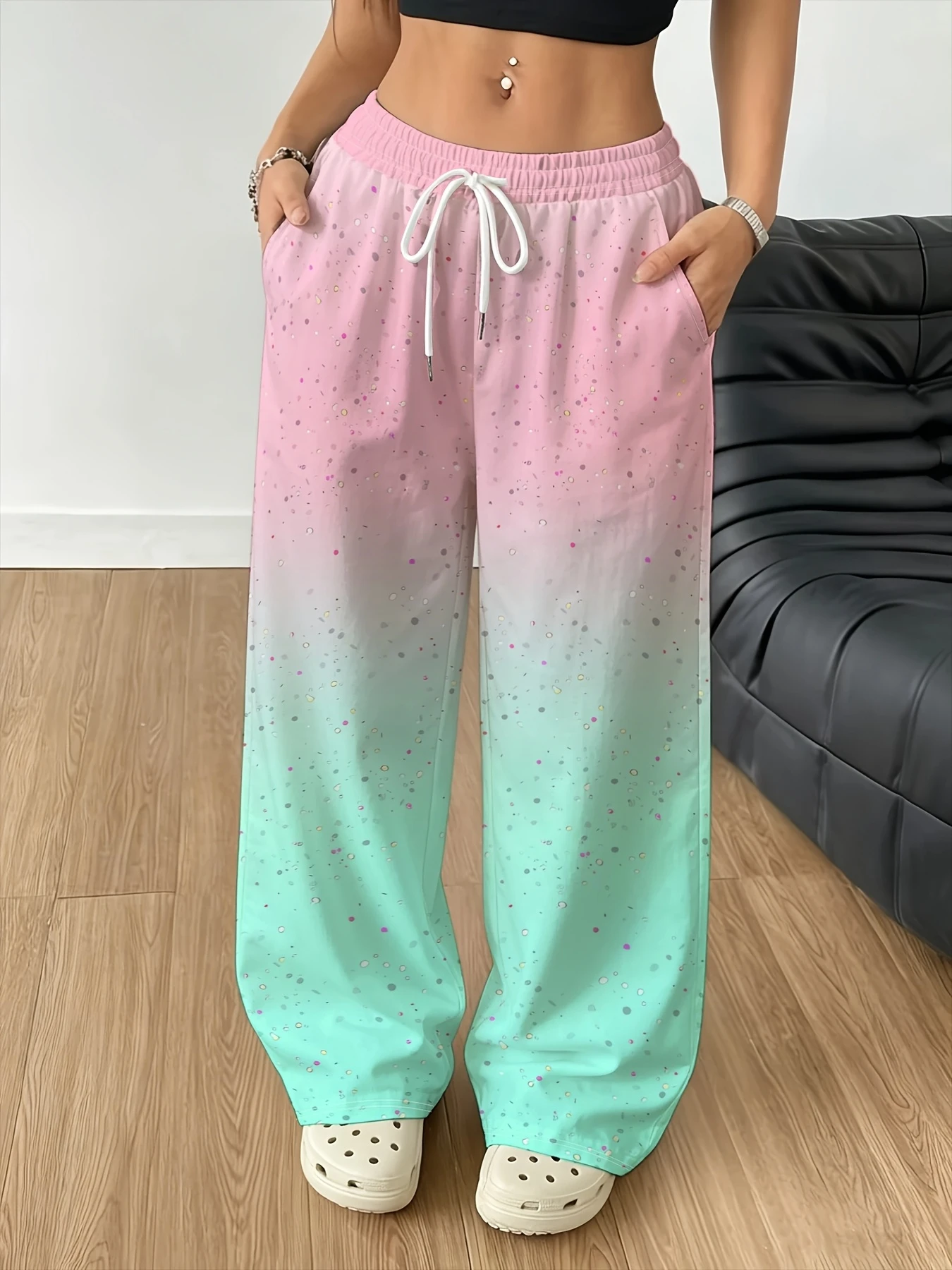 Sommerliche, bedruckte, lässige Weitbein-Hose mit elastischem Kordelzug, hochtaillierte Hose, leichte und lockere, vielseitige Hose – Detail 5