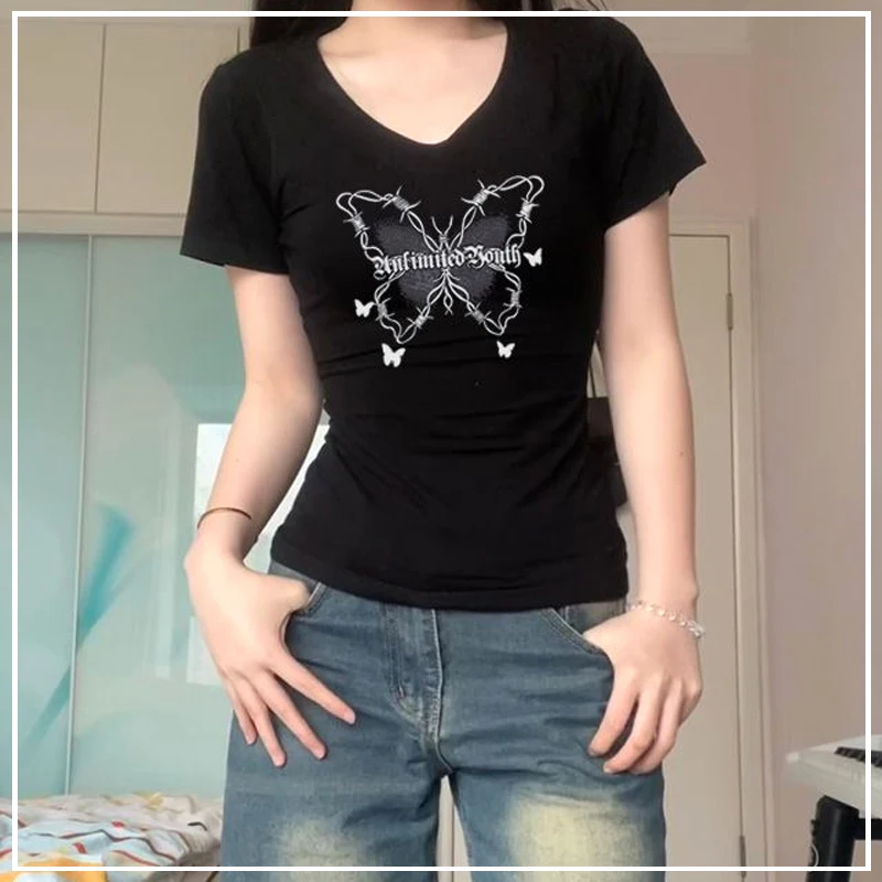 2024 New Summer Sweet Cool Spicy Girl Style Sexy Fashion V-neck Butterfly Print Short Sleeved Front Shoulder Slim Fit T-shirt