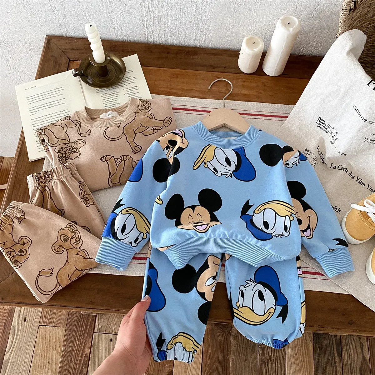 Disney-Survêtement à manches longues pour enfants, sweats à capuche et pantalons à col rond, vêtements pour bébé fille et garçon, mode de dessin animé, ensemble 2 pièces