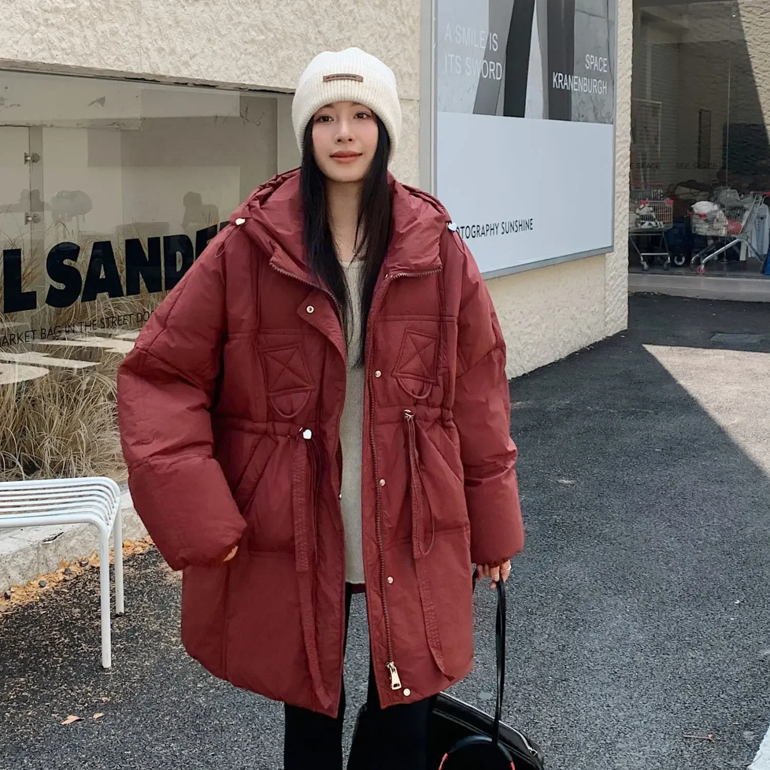 Chaqueta de plumón europea de invierno para mujer, chaqueta holgada de gran tamaño con capucha para ir al trabajo