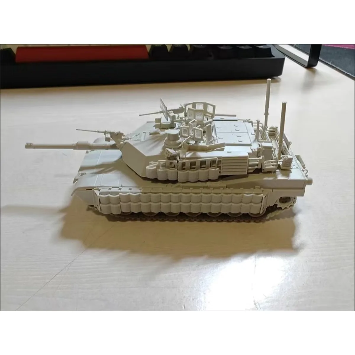 MENG Assemble Plastic Model Kit 72-003 1/72 Scale U.S.Main Battle Tank M1A2 SEP Abrams TUSK II Unassemble