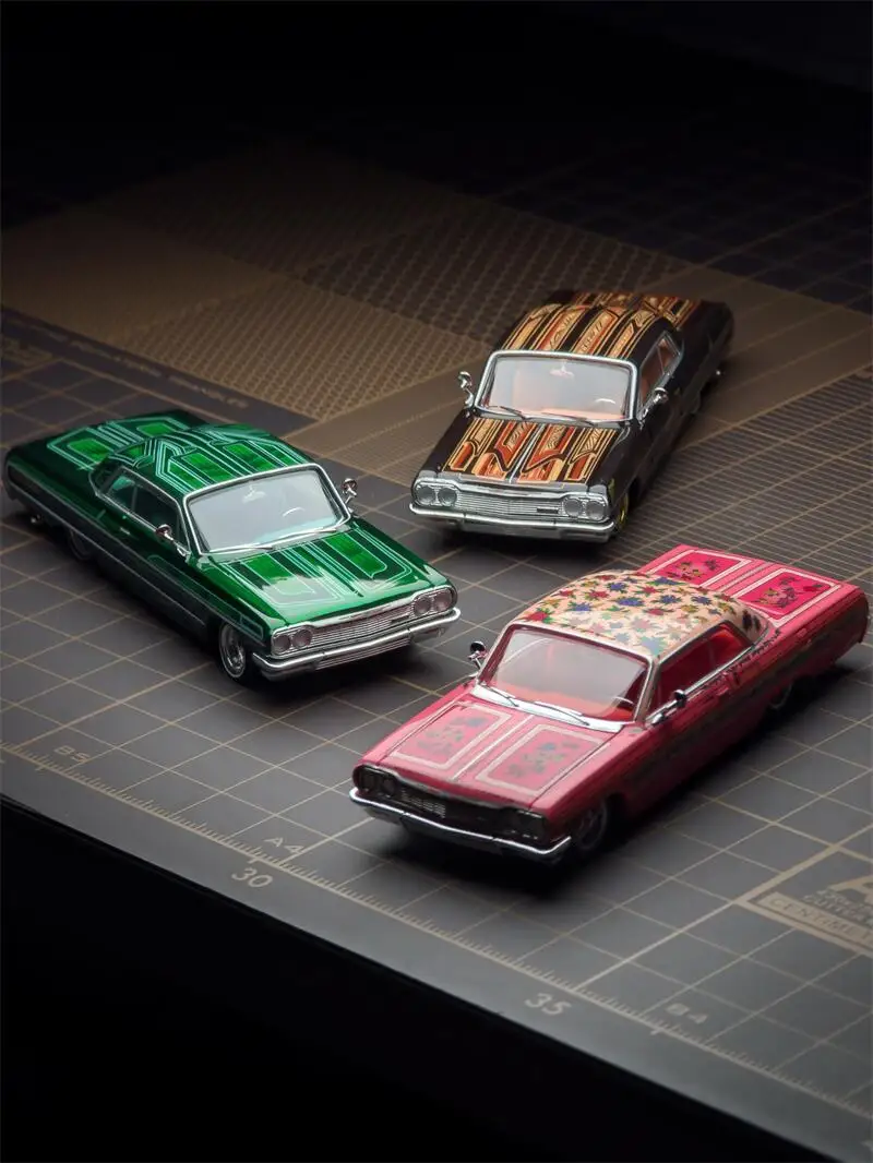 97m 1:64 1964 Impala LowRider Gypsy Rose / ARCHDEMON  Diecast Model Car