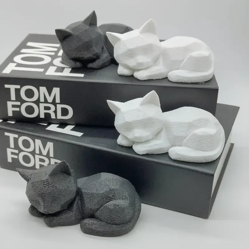 Estatua de gato durmiente impresa en 3D, plástico, adecuada para estantería o decoración de escritorio, el regalo perfecto para los amantes de los gatos, 1 unidad