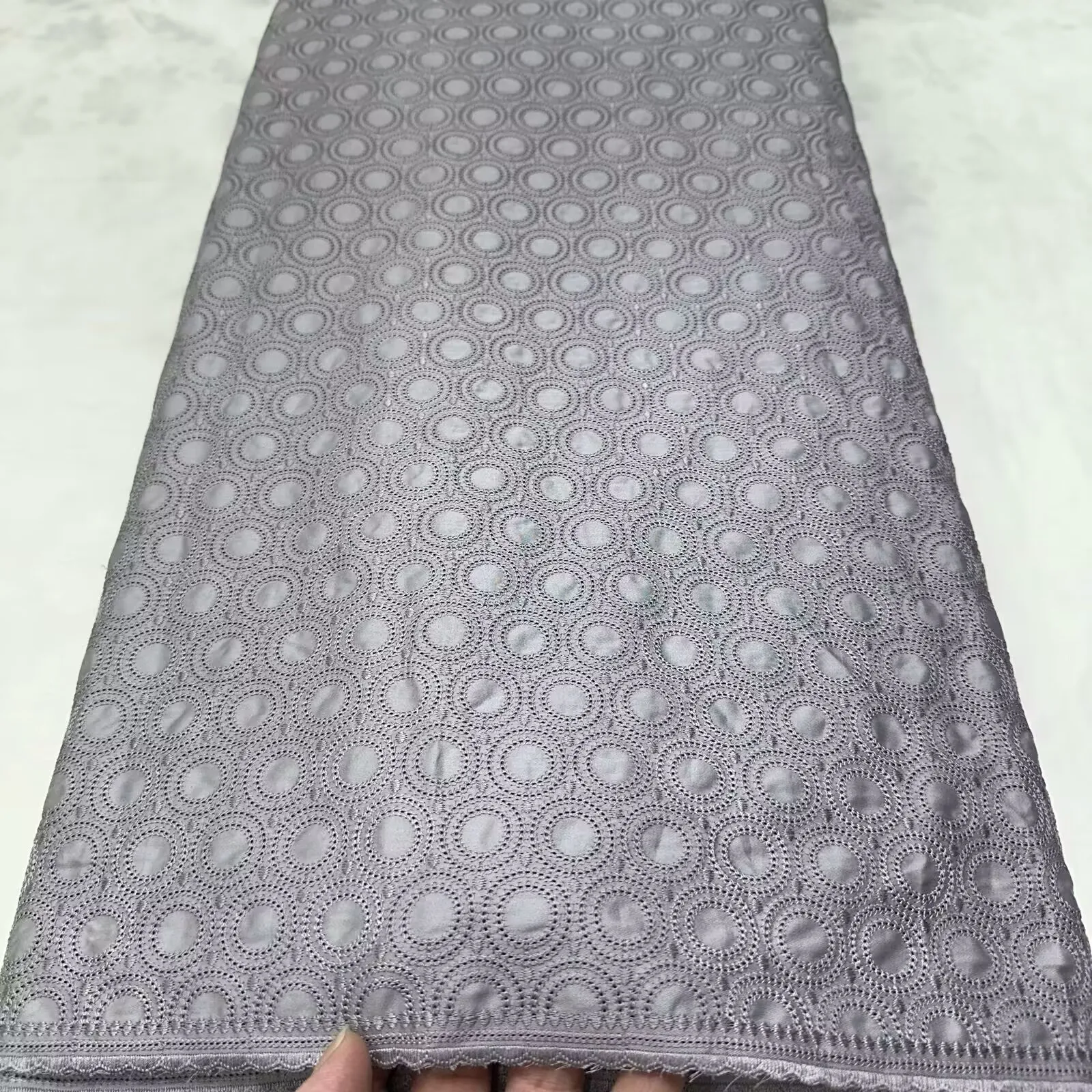 

Hot Sale 2025 African Nigerian France High End Satin Menswear Swiss Polish Lace Fabric for Groom Wedding Party Sewing Dresses