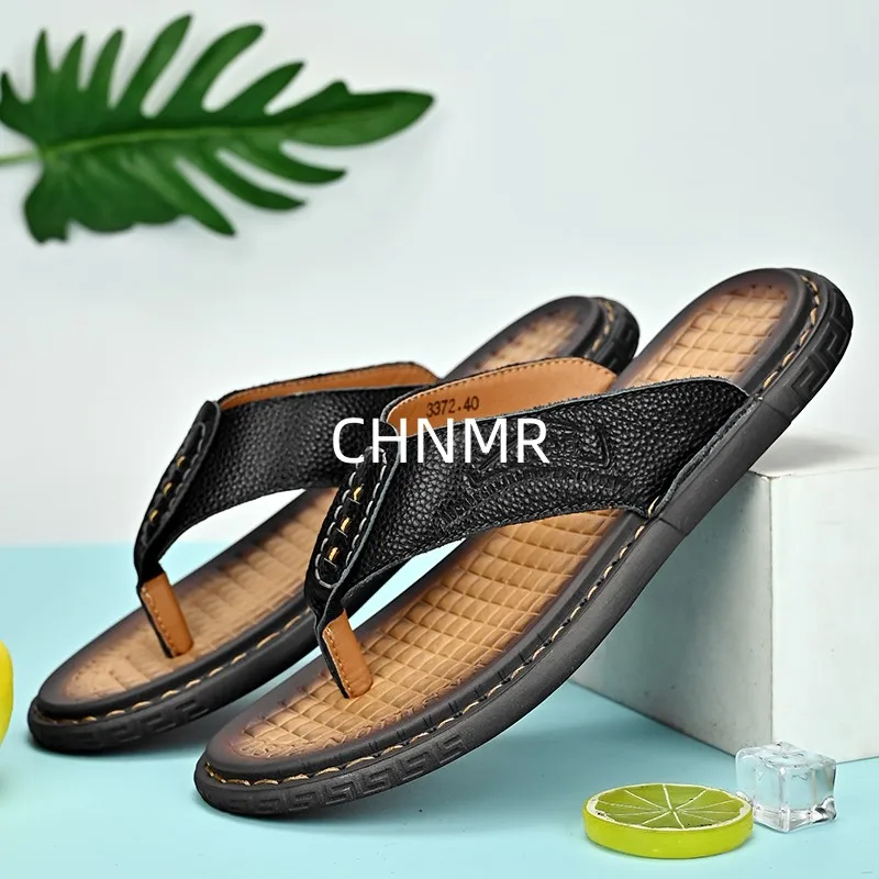 New Slippers for Man Outdoor Korean Summer Trendy Men\'s Flip Flops Beach Casual Fashion  Bathroom Flats Genuine Leather Shoes