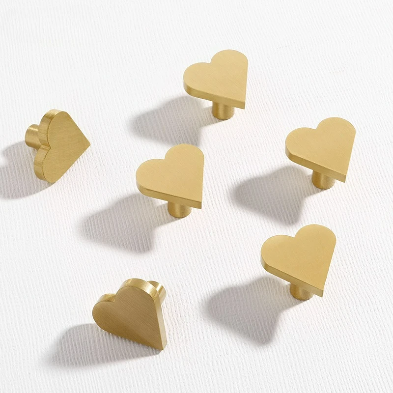 

1PC Love Brass Handle Peach Heart Wardrobe Children's Room Gold Handle Cabinet Door Drawer Door Handle