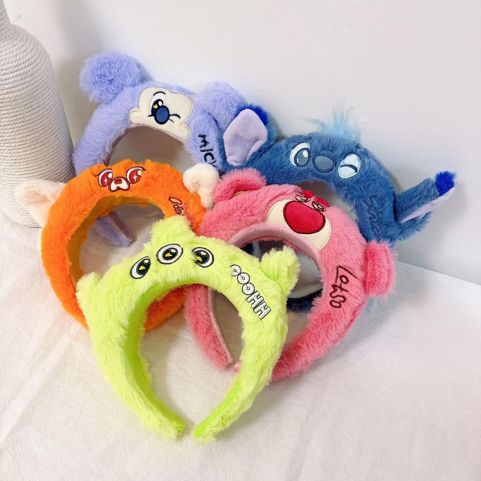 Cute Plush Stitch Strawberry Bear Hair Hoop Cartoon Headwear Mickey Cute Girl Photo Hairpin Children\'s Headband