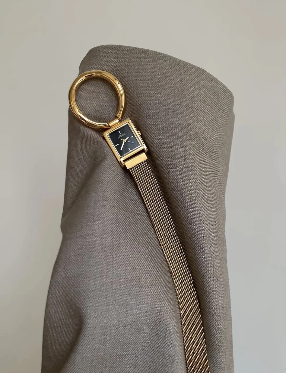 

New women's watch, designer style, high-end large ring, square small dial, luxury women's watch, gift for women, elegant watch