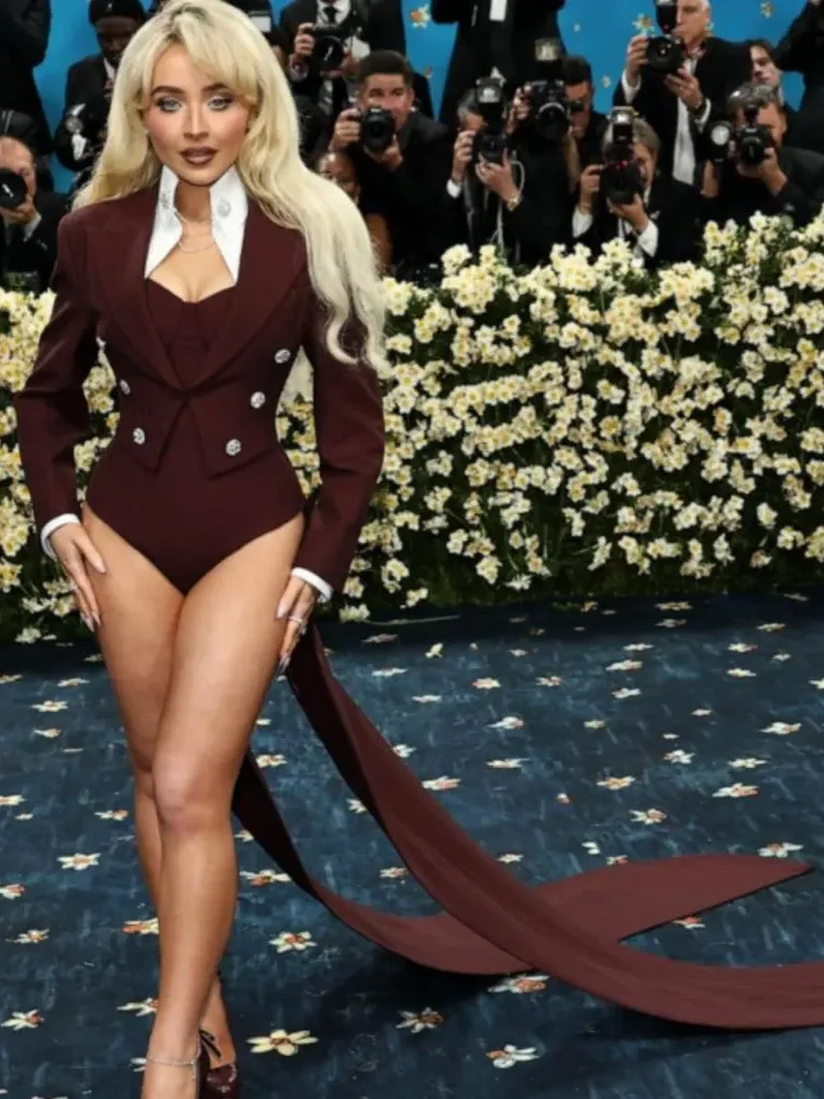 

Sexy Burgundy Celebrity Dresses 2 Pieces Party Prom Gowns Hot Bodysuit Birthday Dress Formal Evening Gowns Customized