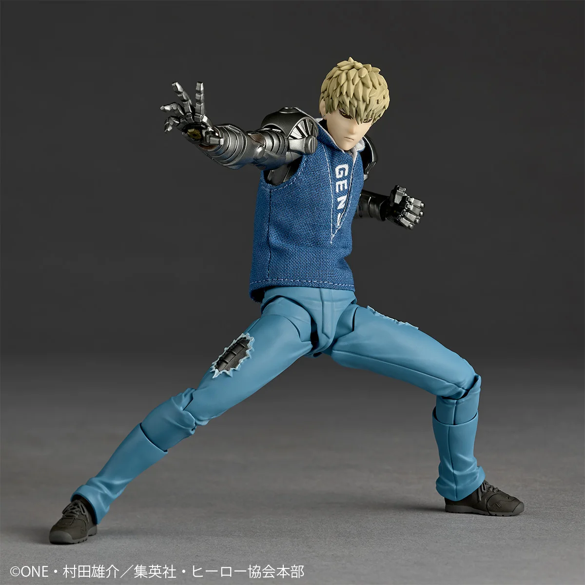 متوفر في المخزون ألعاب نموذج متحركة Kaiyodo Genos Revoltech مذهلة YAMAGUCHI ONE PUNCH-MAN Originate