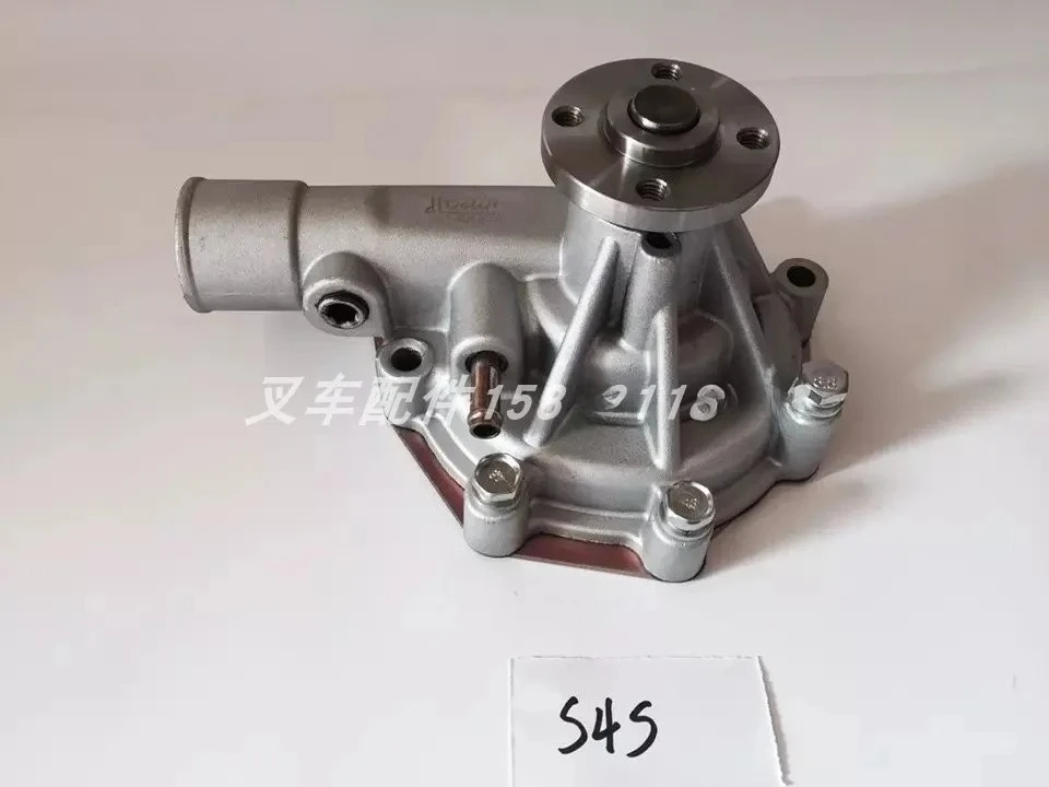 

F18B F18C F14E FD20NT FD30NT FD35NTFD30S S4S Forklift Water Pump