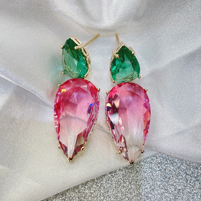 Romantic Pink Waterdrop Big CZ Stone Dangle Earring Asymmetric Cute Radish Design Fashion Party High Quality CZ Earrings