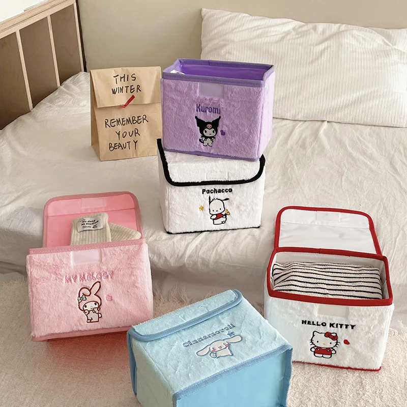 Caja de almacenamiento plegable con bordado de felpa de Anime Sanrio, caja de almacenamiento grande, organizador de ropa de dormitorio cuadrado de juguetes, artículos diversos