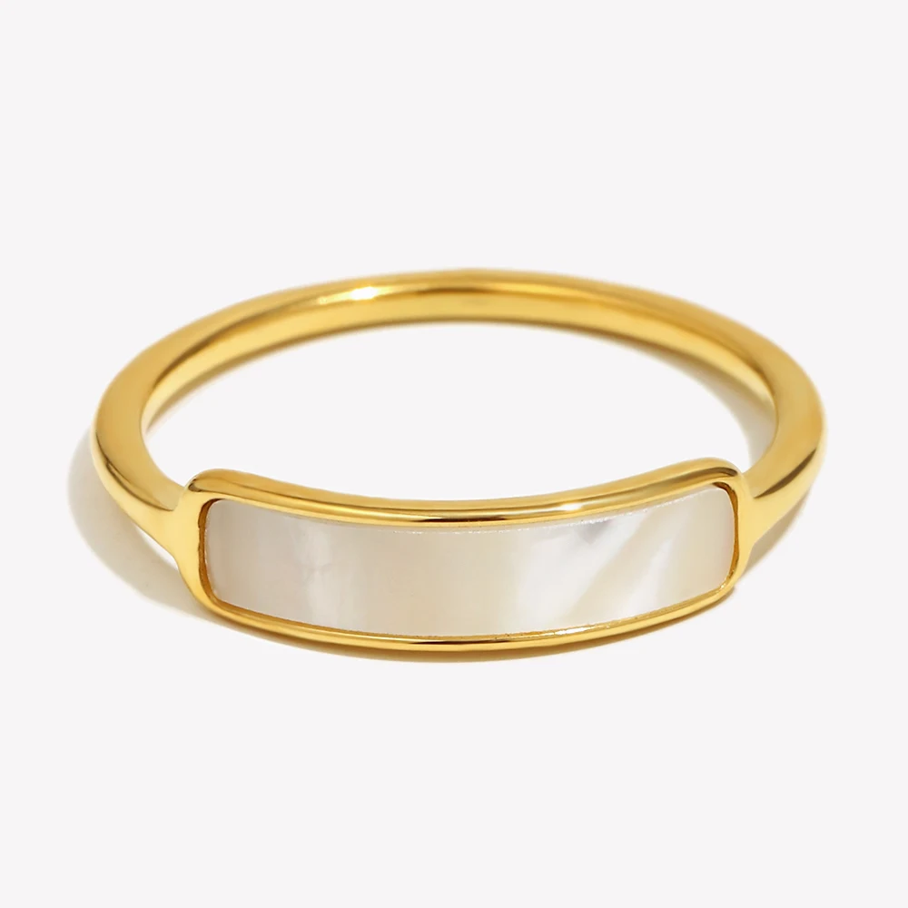 2024 New Stainless Steel Tarnish Free Jewelry Natural Shell Ring Thin Small Size White Rings For Woman Ladies Elegant Ring