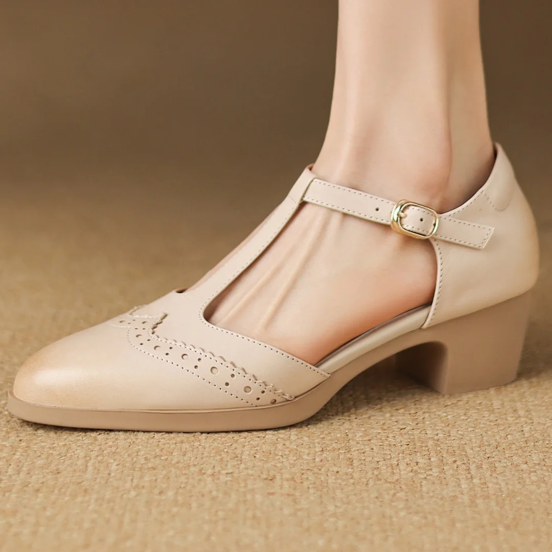 

Женские туфли-лодочки без шнуровки из овчины с круглым носком и резьбой в британском стиле, элегантные женские модельные туфли на среднем каблуке толщиной 4,5 см