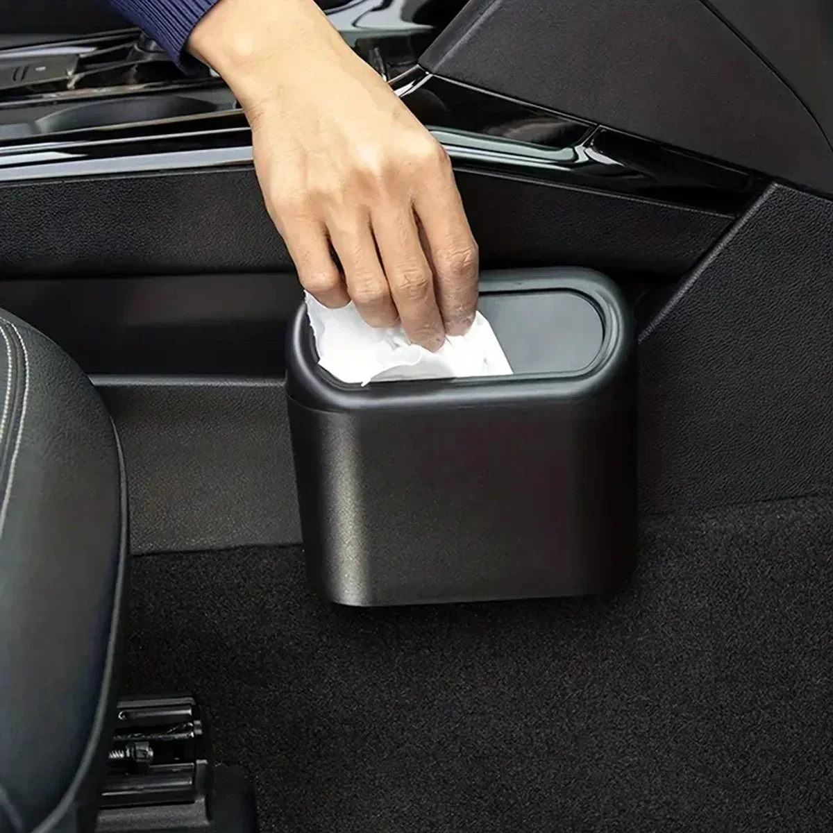 

1pc-Car Trash Bin Hanging Vehicle Garbage Dust Case Storage Box Plastic Pressing Square Trash Can Type Auto Car Supplies