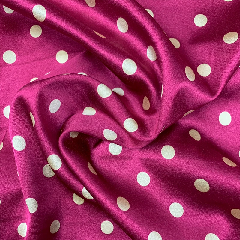 

1 метр, 95% шелк шелковицы, 5% спандекс, 22 мама, тяжелая шелковая ткань Charmeuse с розовым принтом, 108 см, ширина 42,5 дюйма по дворам JX219