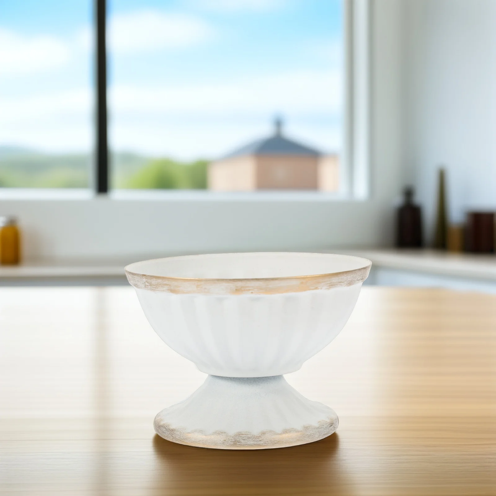 

Decorative Metal Vase Vintage Style Floral Holder Smooth Texture Easy Clean Desktop Adornment Metal Flower Vase