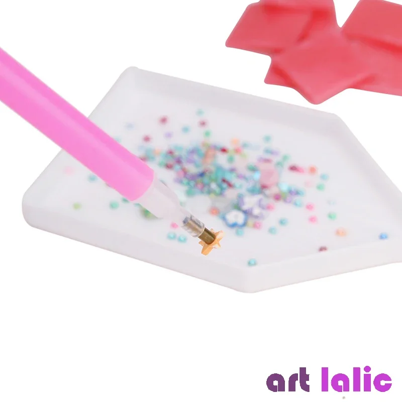 

5Pcs Rhinestone Dotting Glue Pen Set for Nail Art with Diamond Mud Paste Adhesive Clay Storage Box Manicure Tools