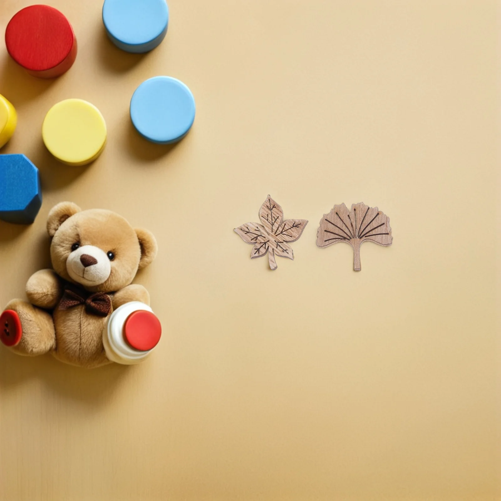 

200 шт. ретро-деревянных декоративных элементов: натуральные деревянные срезы с вырезами в виде кленовых листьев для поделок, росписи, украшения дома и свадебных торжеств